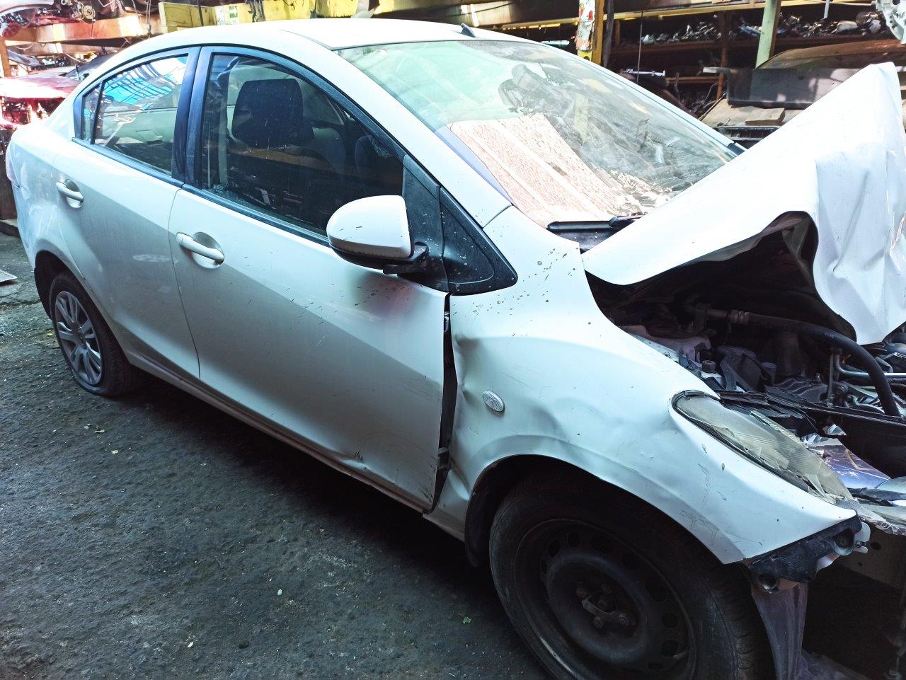 Mazda 2 , 1.5LTS , AUT., SEDAN , GASOLINA 2011 - 2